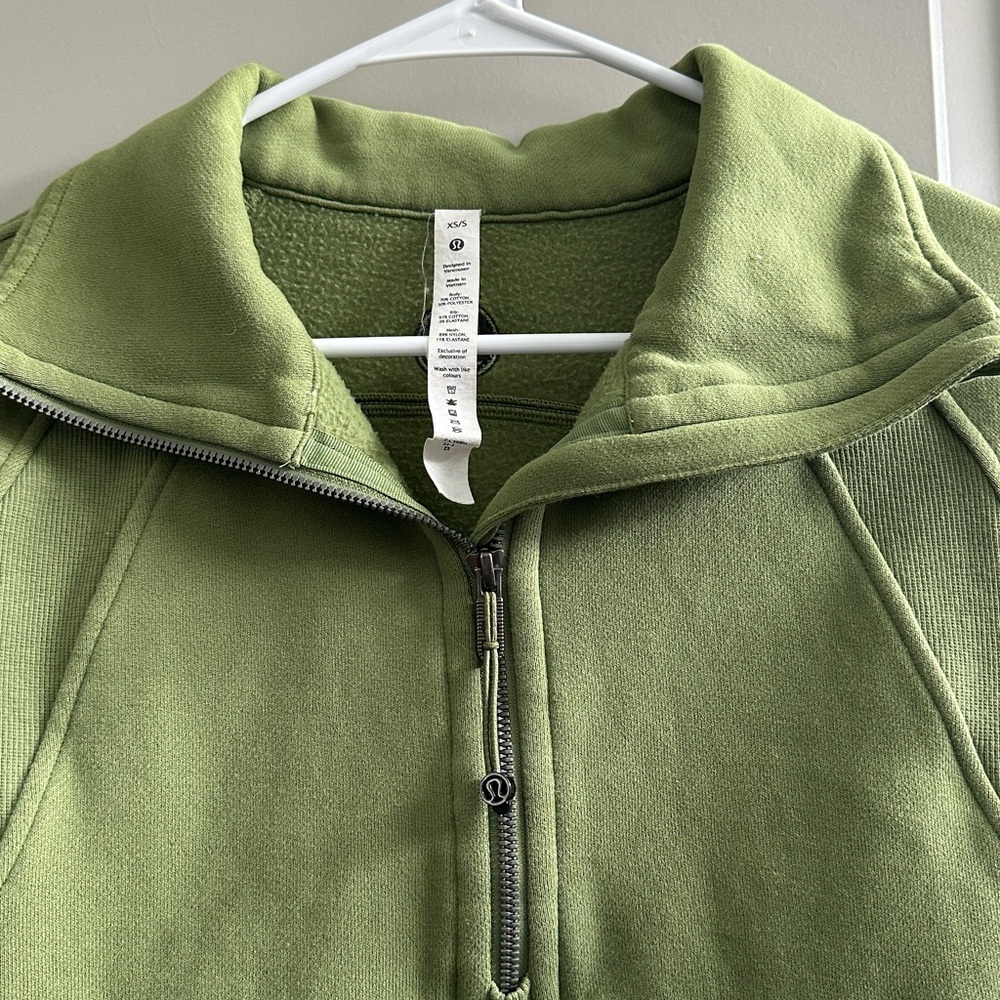 lululemon athletica Green Half-Zip Sweatshirt - Picture 6 of 9
